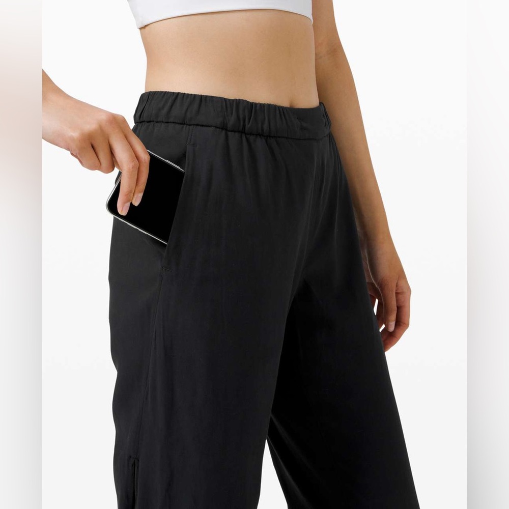 Lululemon Essential Affinity Jogger Track Pants B… - image 8